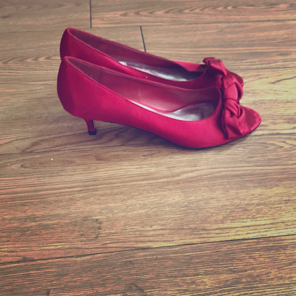 Red mid heels